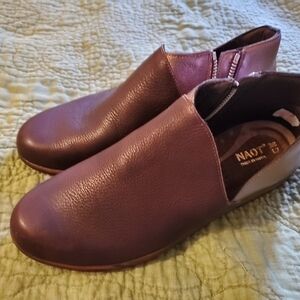 Naot Brown Leather Ankle Boots